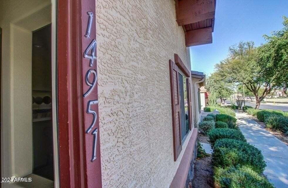 14951 West Wilshire Drive - Photo 2 of 39