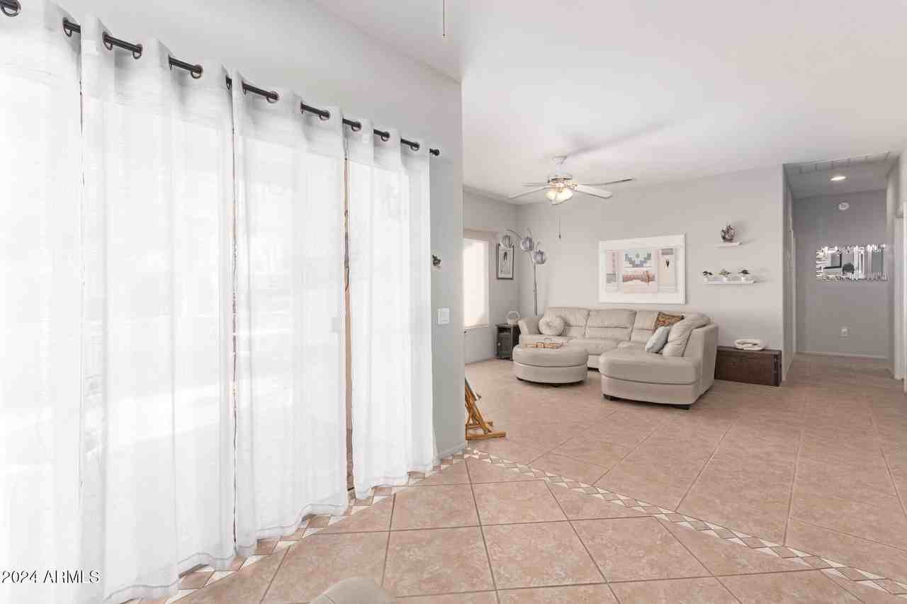 16215 West Desert Winds Drive - Photo 2 of 31