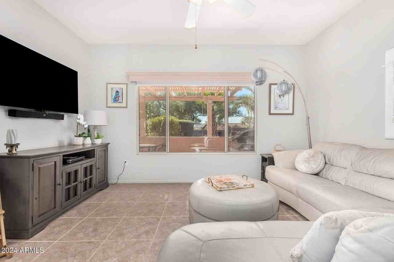 16215 West Desert Winds Drive - Photo 3 of 31