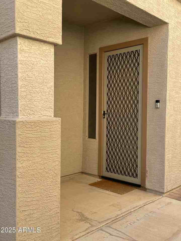 4314 East Smokehouse Trail - Photo 3 of 24