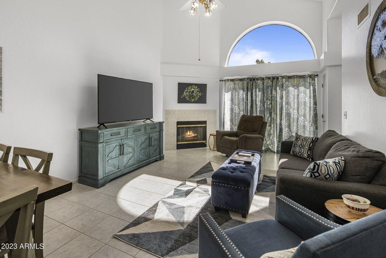 2100 Lemon Tree Place #15 - Photo 6 of 24