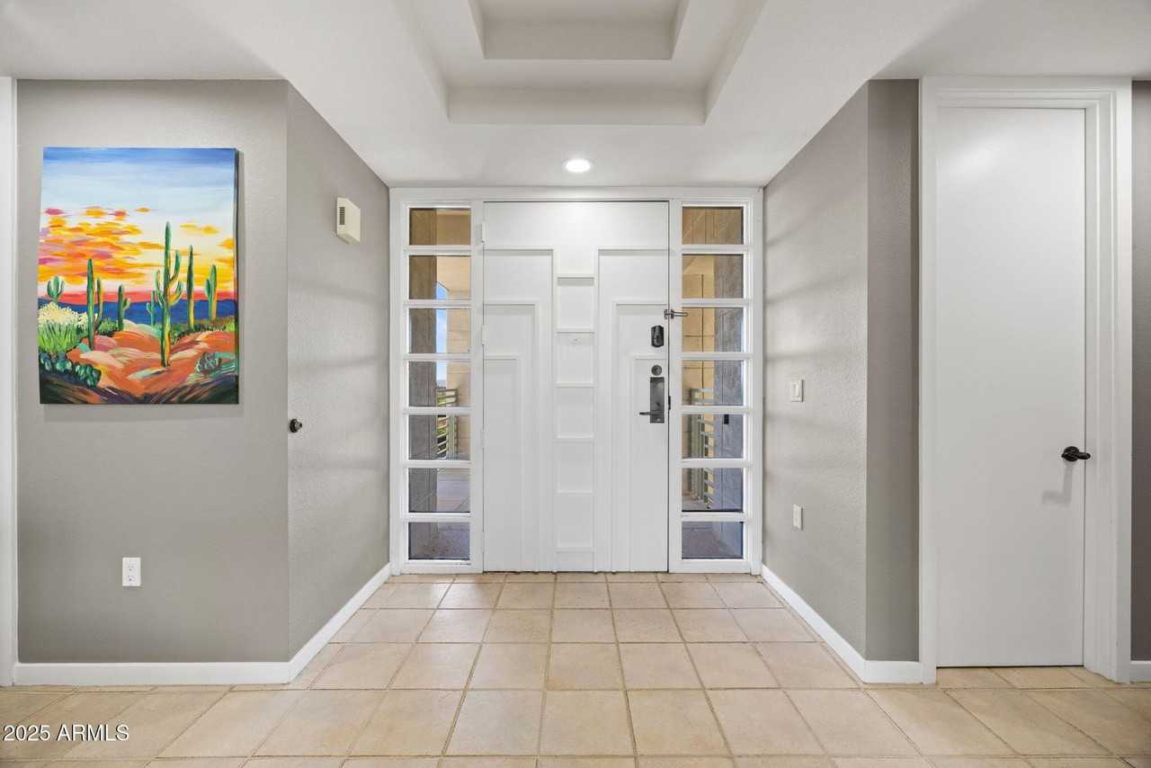 2802 E Camino Acequia Dr Unit 8 #8 - Photo 3 of 34