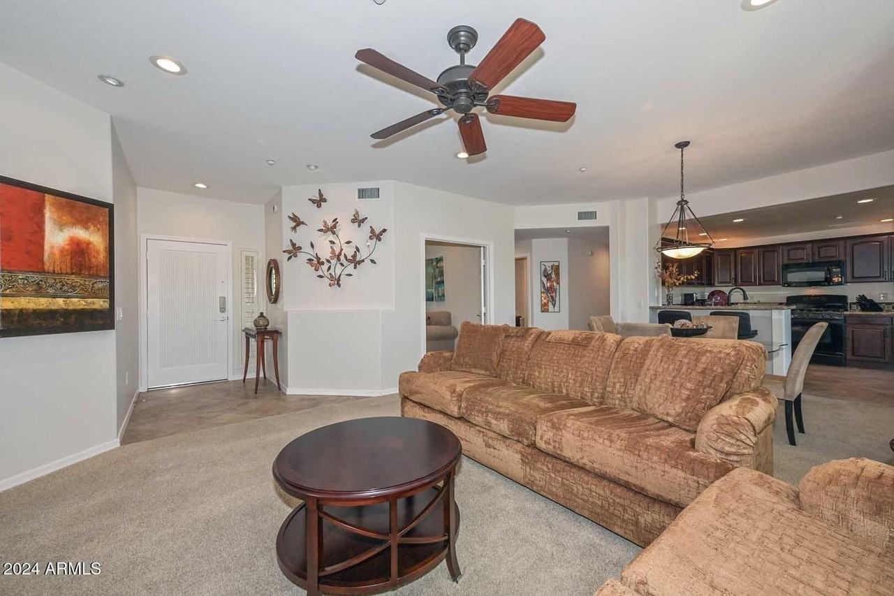 33550 N Dove Lakes Dr #2041 - Photo 6 of 35