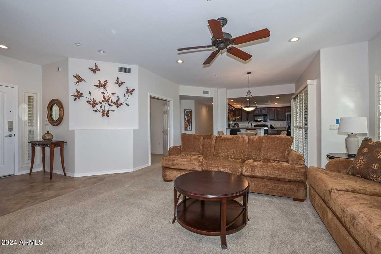 33550 N Dove Lakes Dr #2041 - Photo 7 of 35