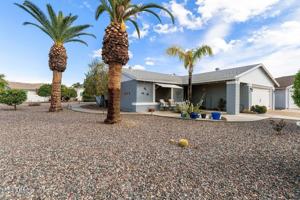 featured image of 903 S 78th Pl