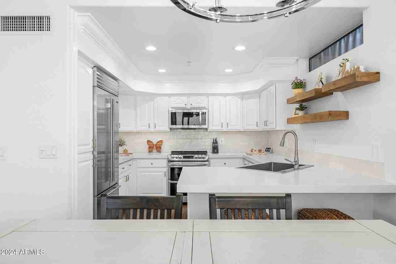7400 E Gainey Club Dr #227 - Photo 6 of 33