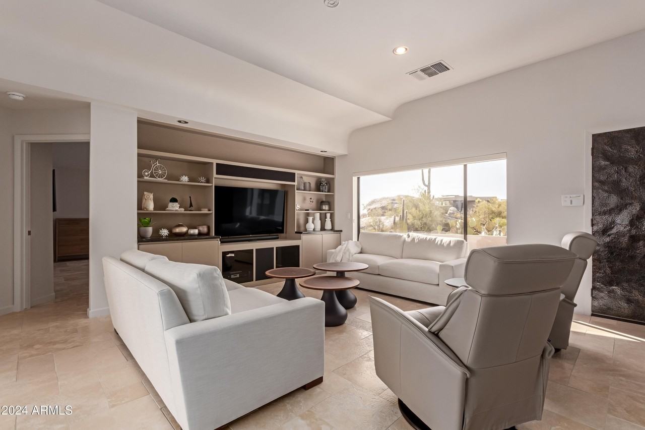 1314 Coyote Pass - Photo 6 of 50