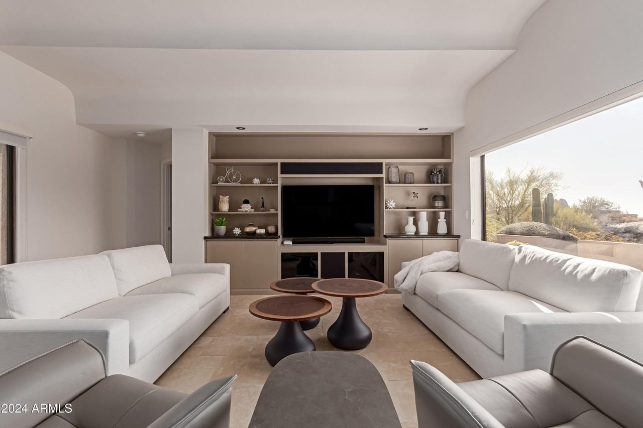 1314 Coyote Pass - Photo 7 of 50