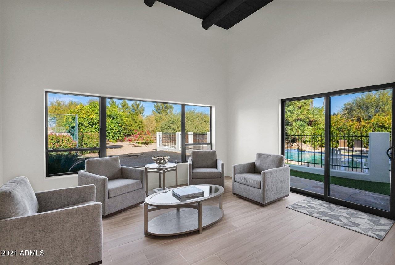 6834 Belmont Circle - Photo 5 of 50