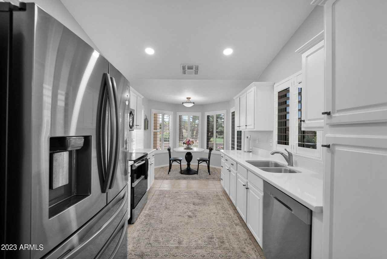 19429 N 85th Dr - Photo 4 of 49