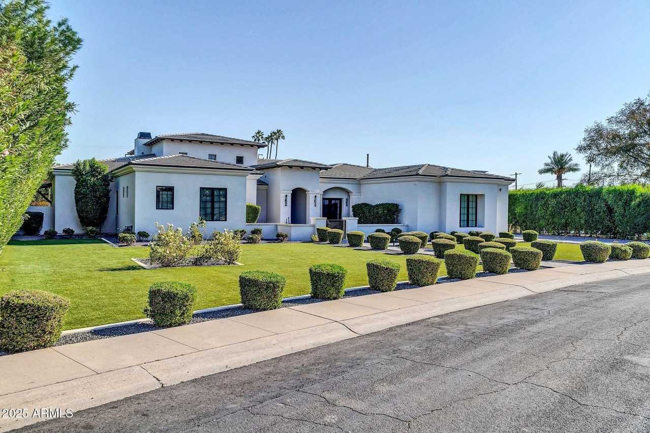 4819 N 68th Pl - Photo 2 of 38