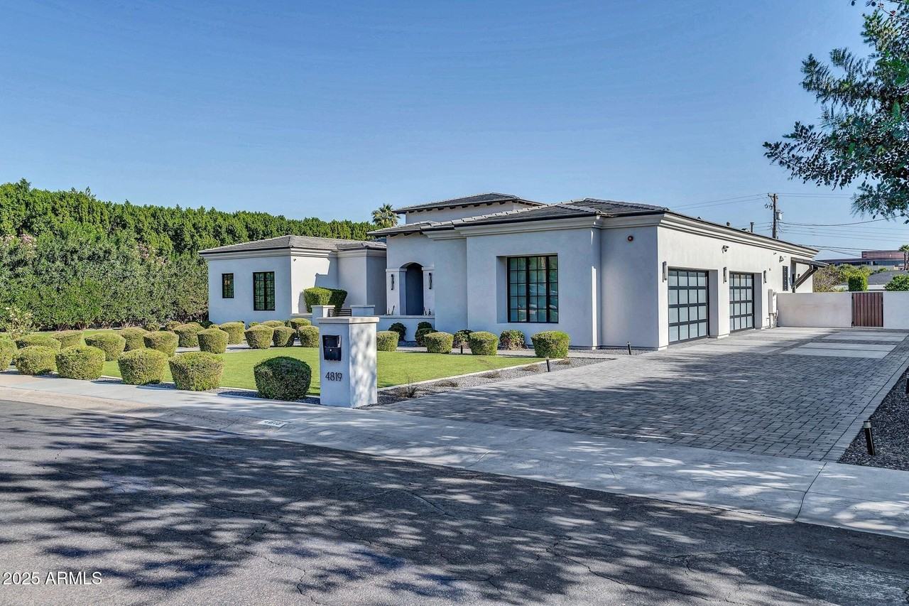 4819 N 68th Pl - Photo 3 of 38