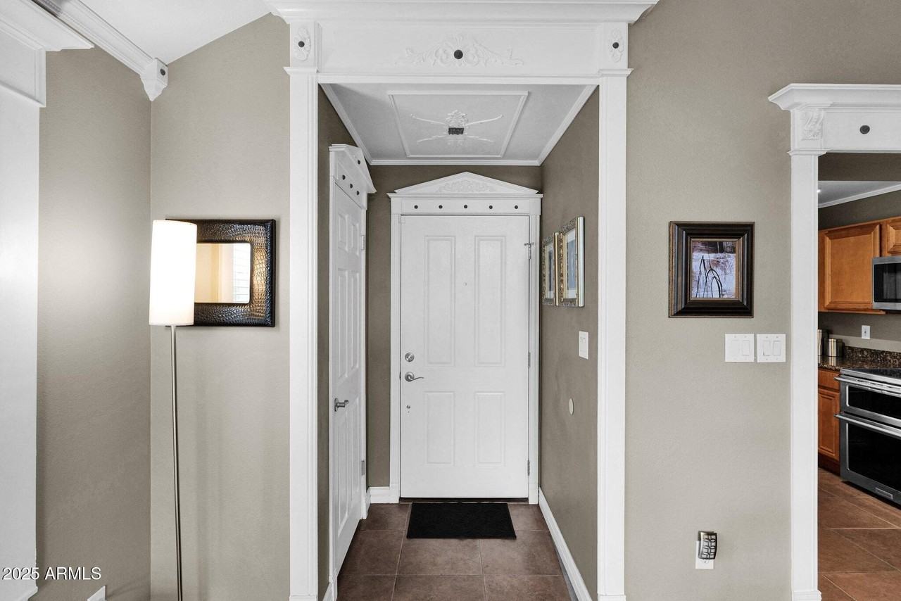 10115 E Mountain View Rd Unit 2059 #2059