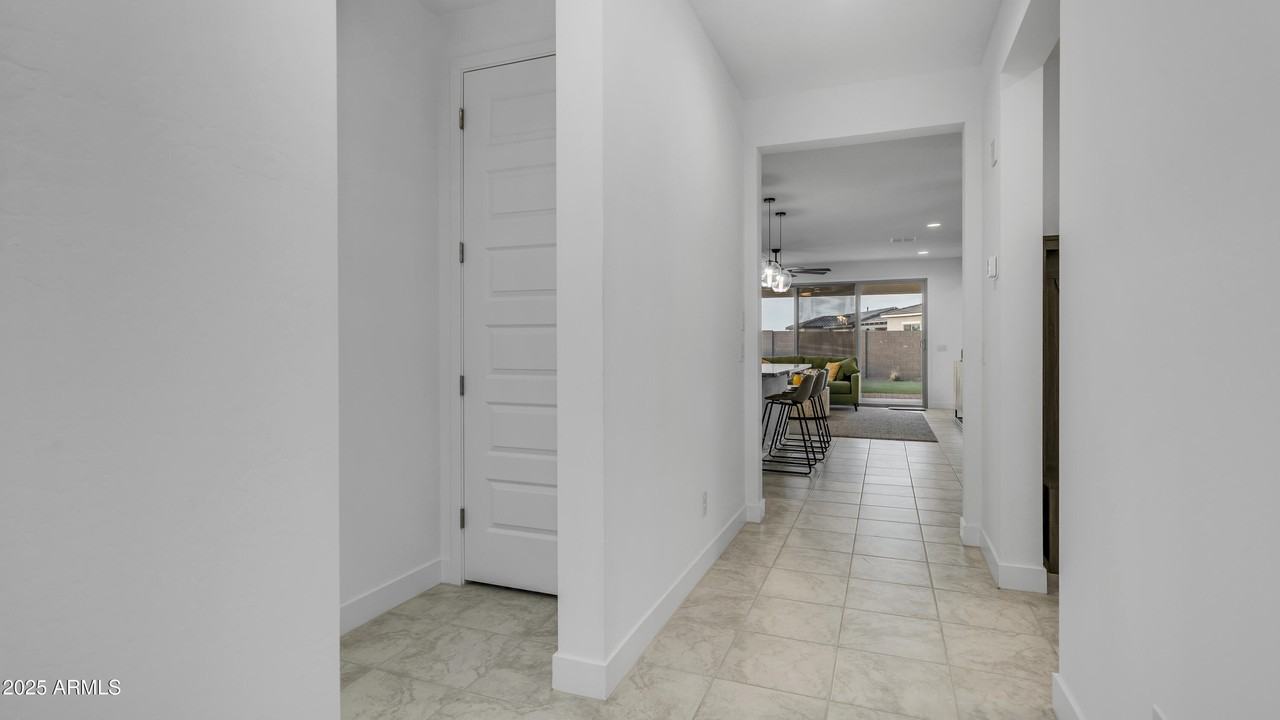 16159 S 177th Dr - Photo 2 of 28