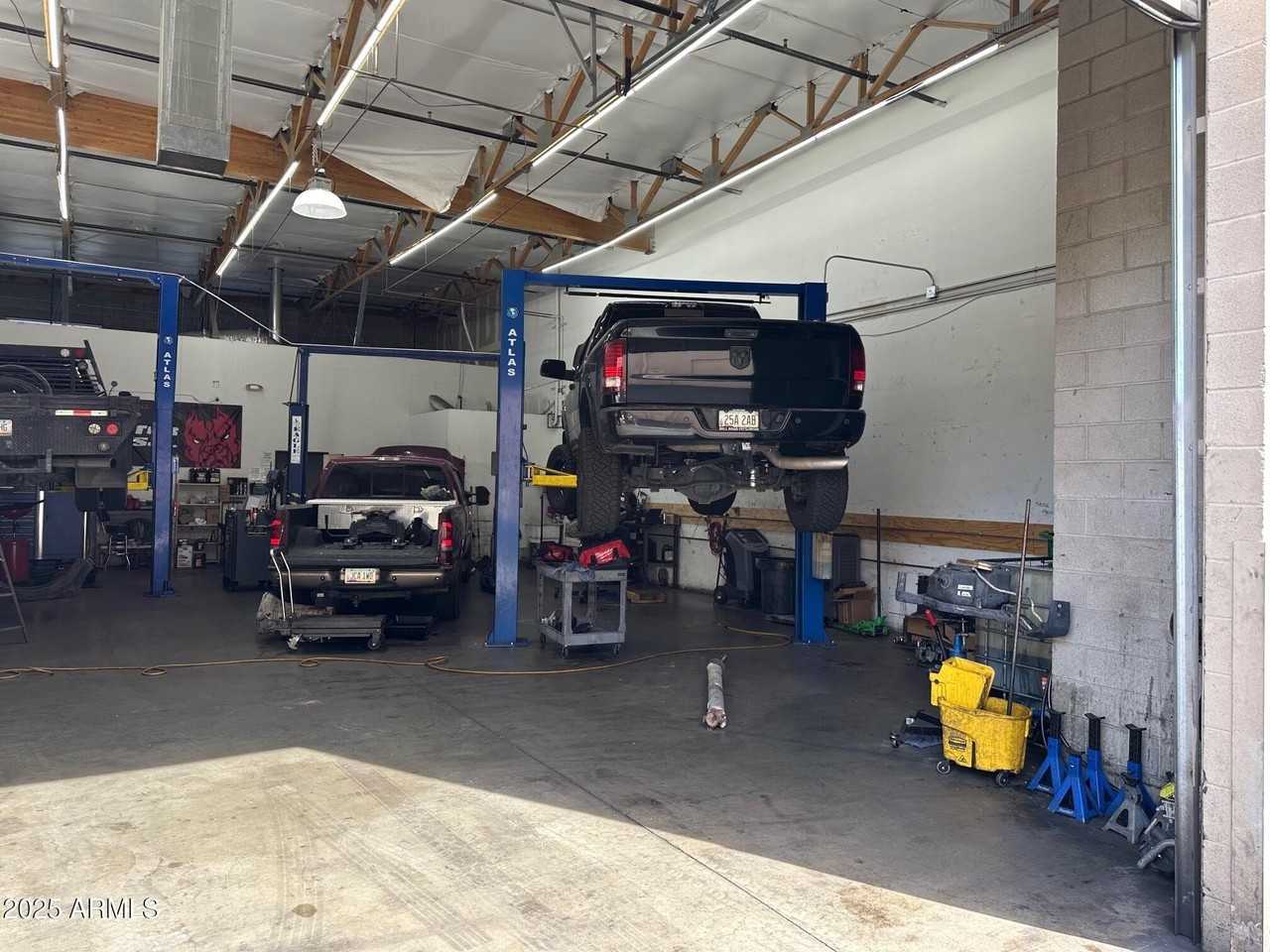 2010 West Parkside Lane #138 - Photo 7 of 10