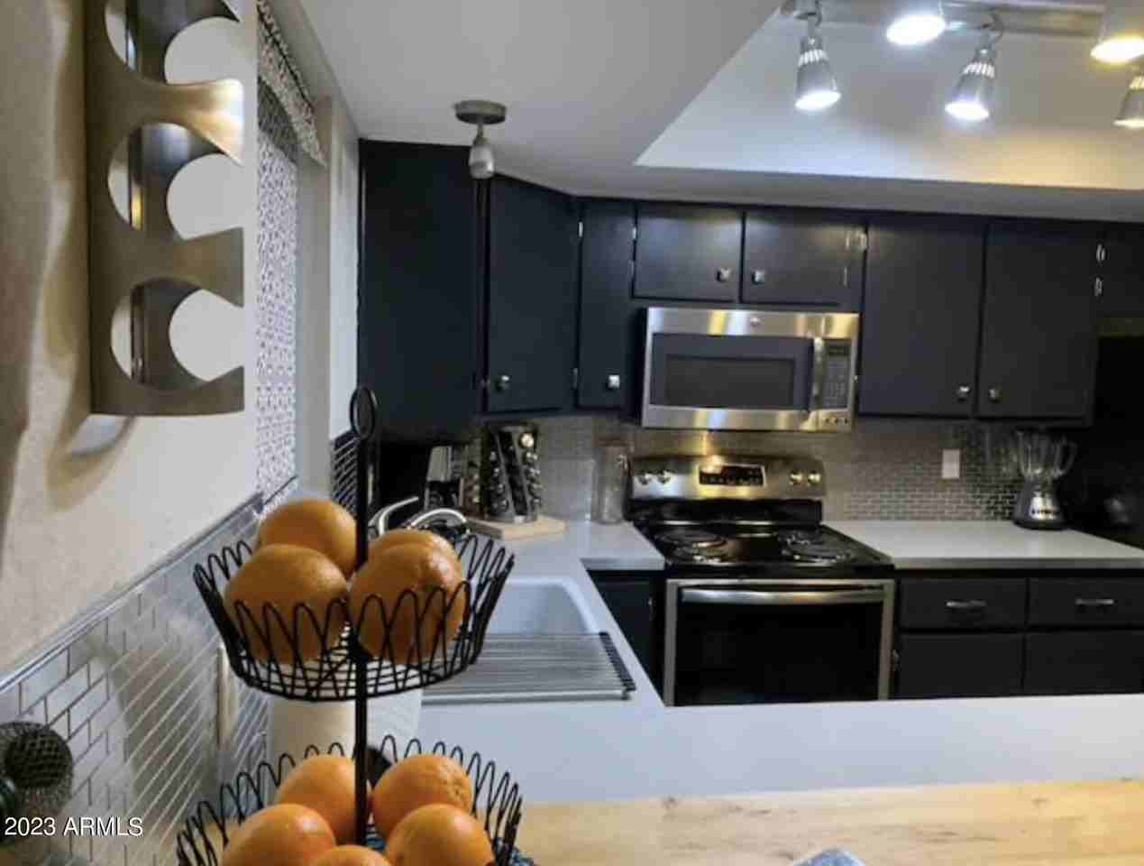 1402 S Jentilly Ln #104 - Photo 3 of 32