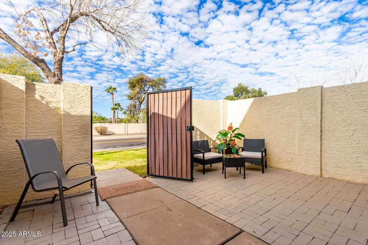 7817 E Valley Vista Dr - Photo 6 of 26