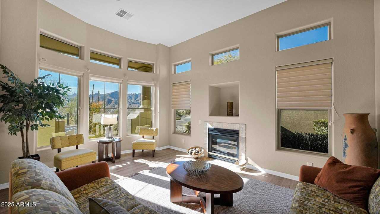 11516 East Ranch Gate Road - Photo 7 of 36