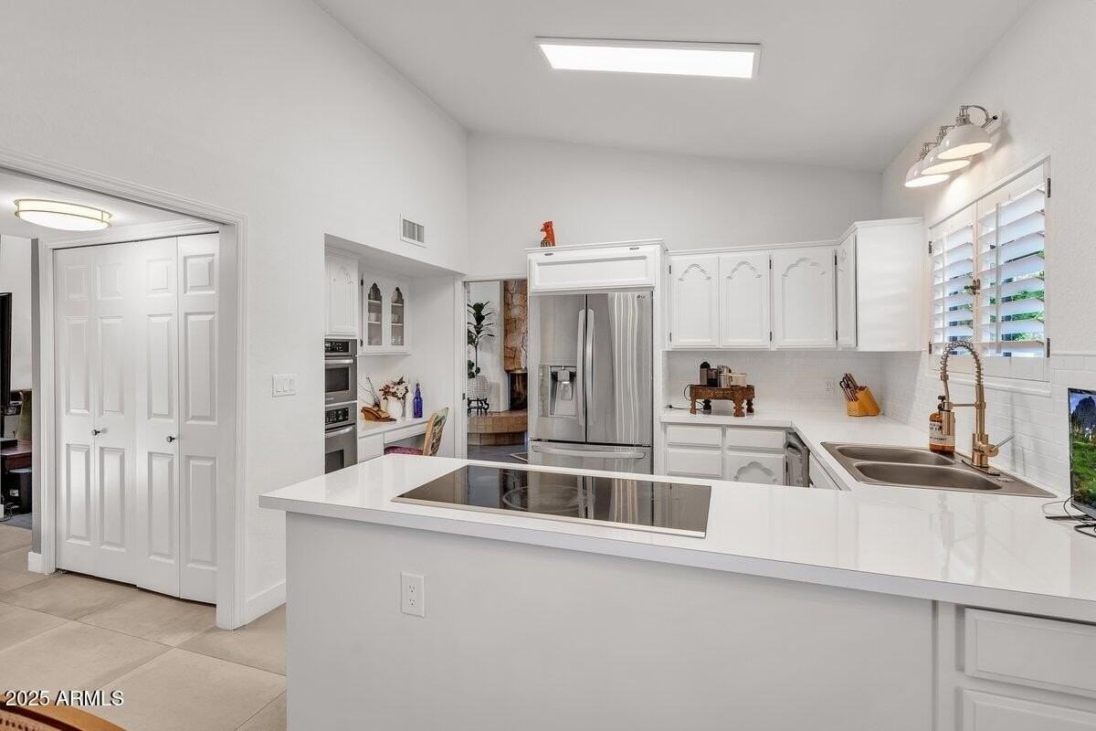 7614 Gila Bend Road - Photo 6 of 36