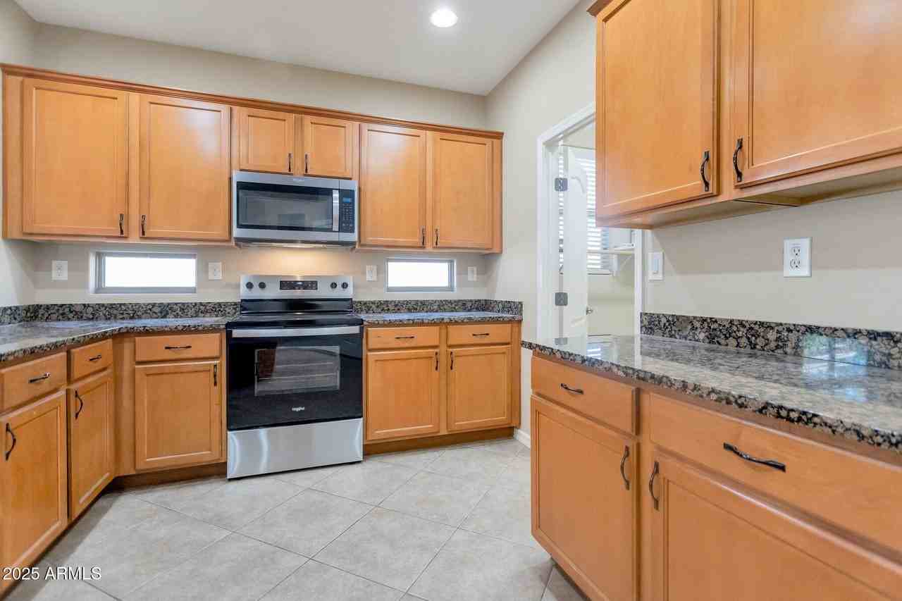 29356 North 67th Avenue - Photo 3 of 17