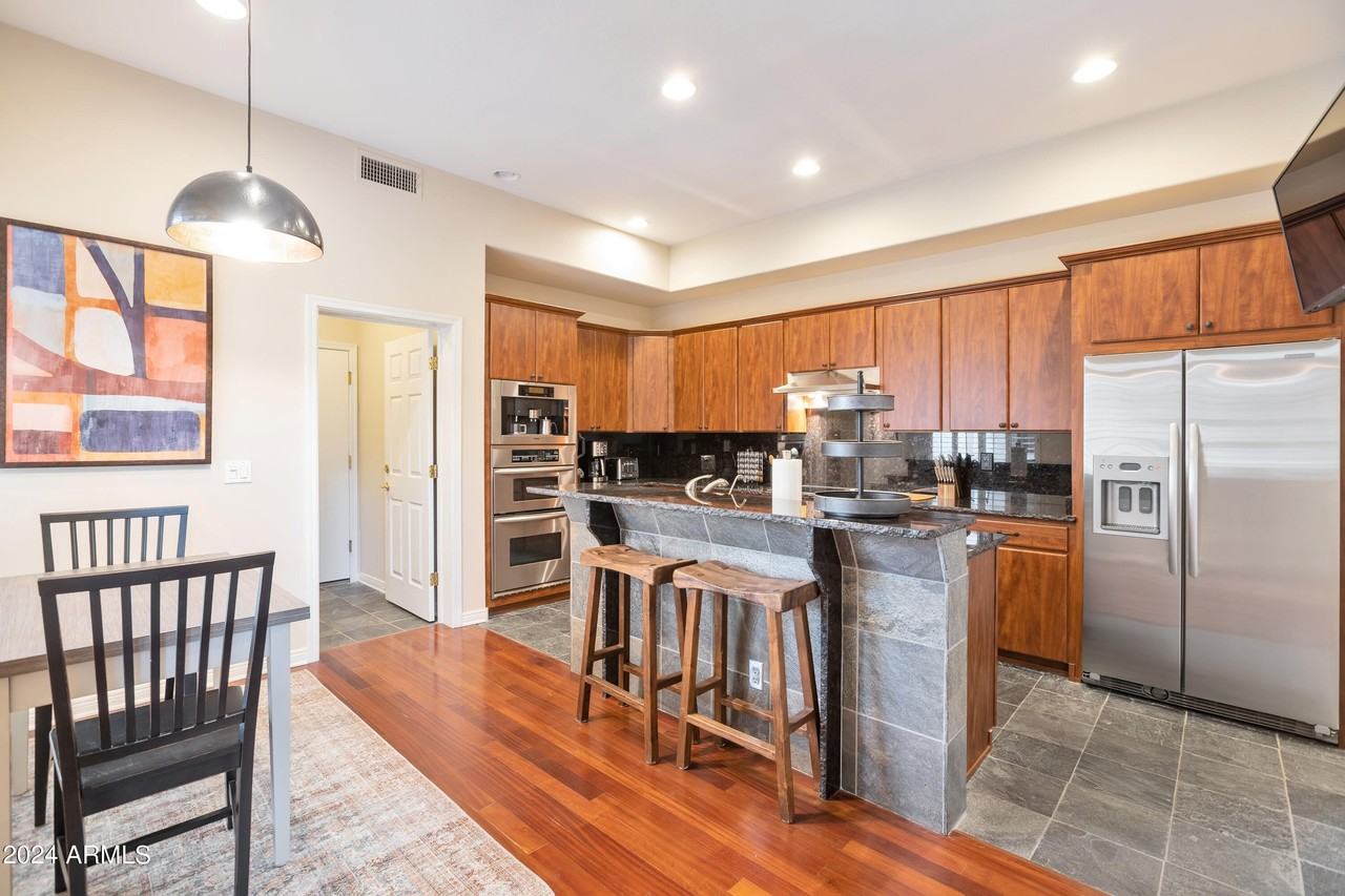 15240 Clubgate Drive #150 - Photo 6 of 42