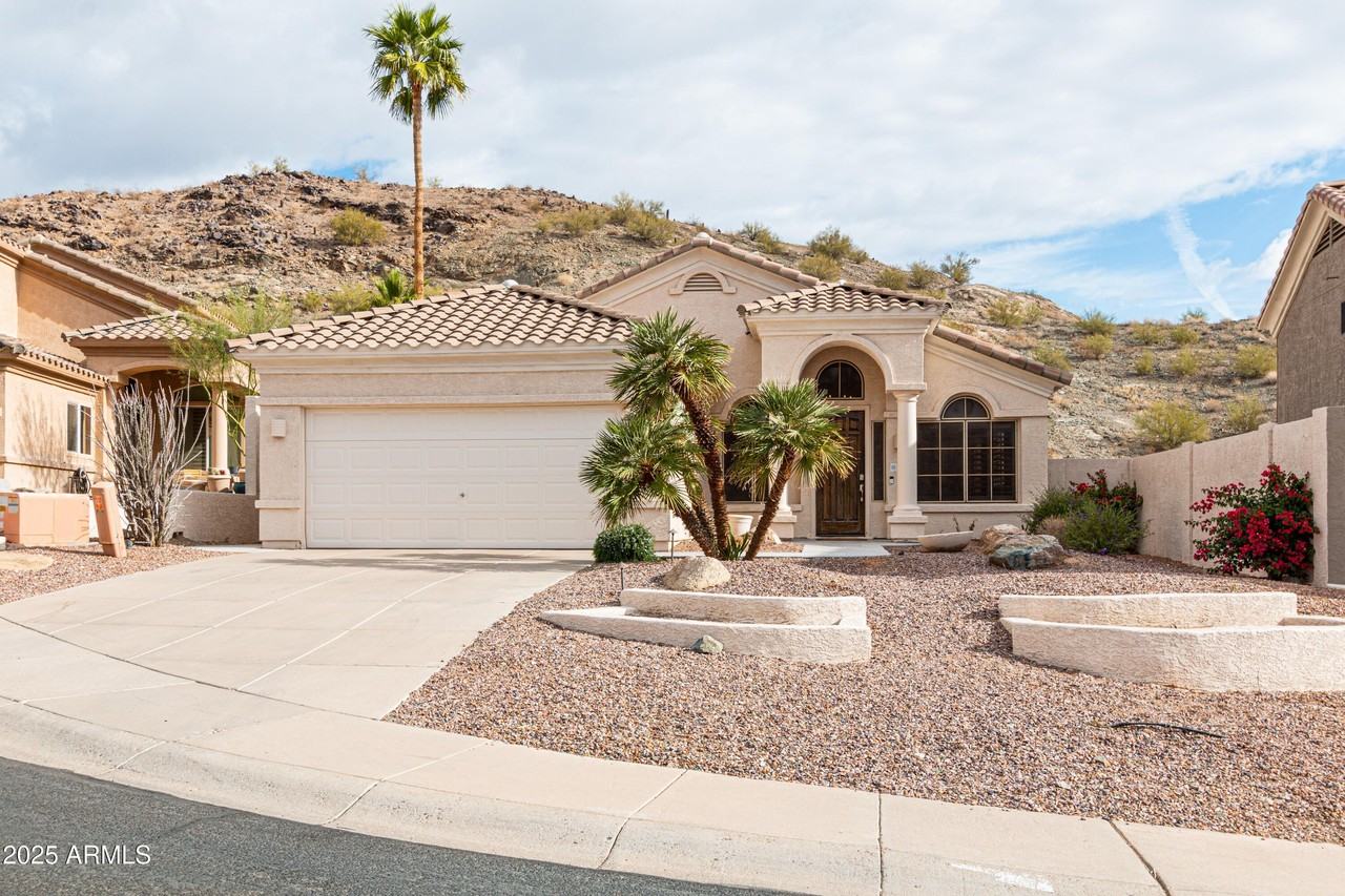 16417 S 2nd Pl - Photo 2 of 23