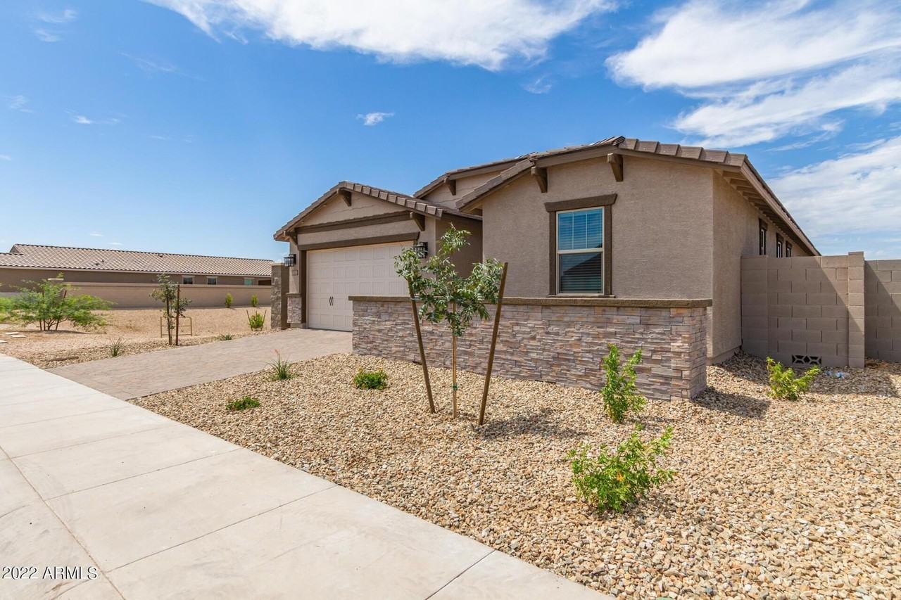 11022 West Levi Drive - Photo 5 of 50