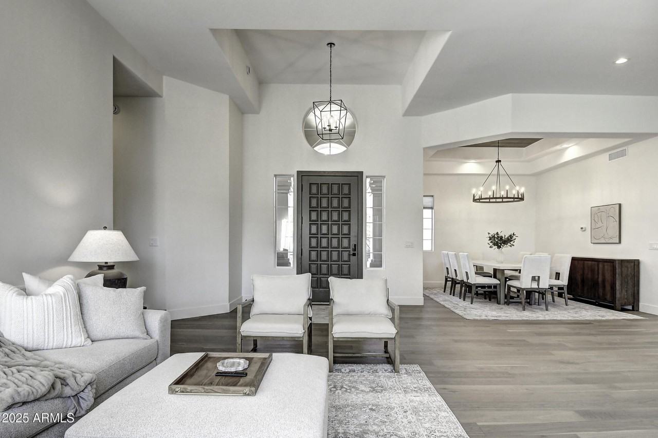 12113 East Sahuaro Drive - Photo 3 of 50