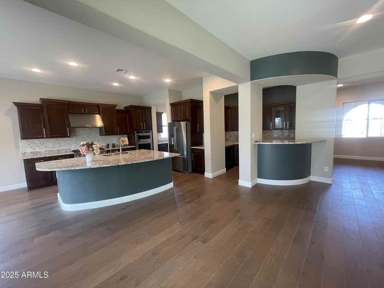 7369 West Cactus Wren Way - Photo 5 of 39