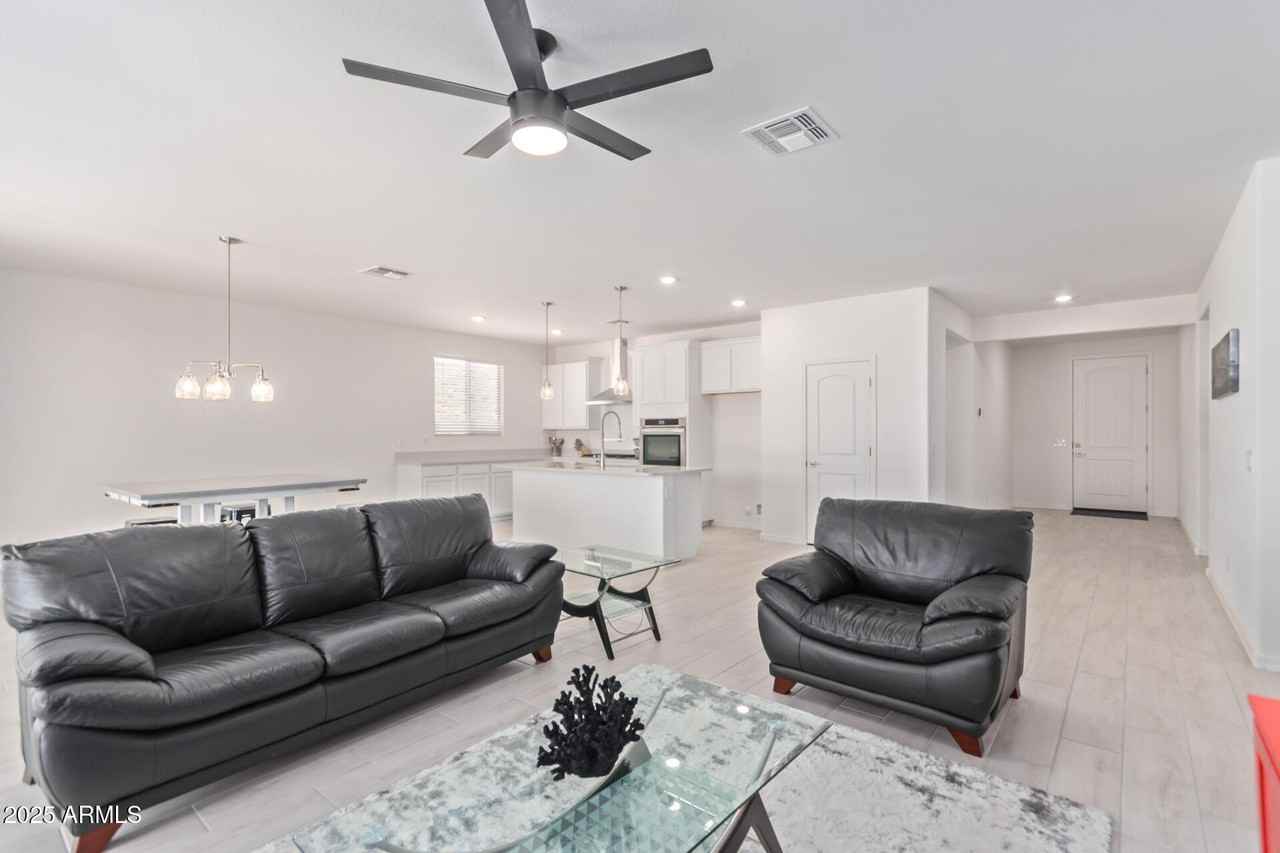 3332 North 198th Lane - Photo 6 of 33