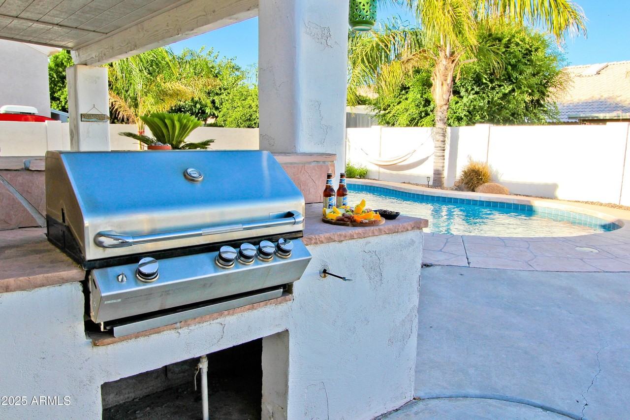 801 North Harris Drive - Photo 6 of 6