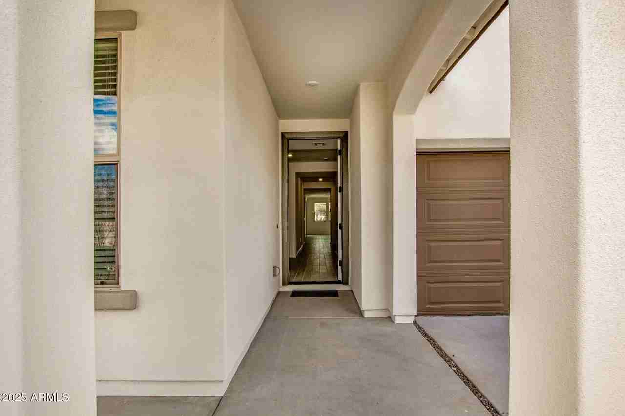 21301 West Roanoke Avenue - Photo 6 of 49