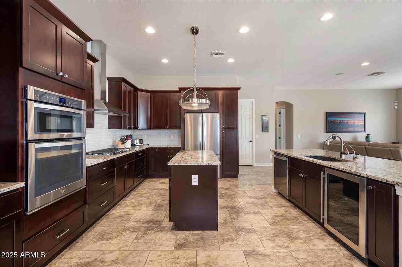 32505 N 41st Way - Photo 4 of 25