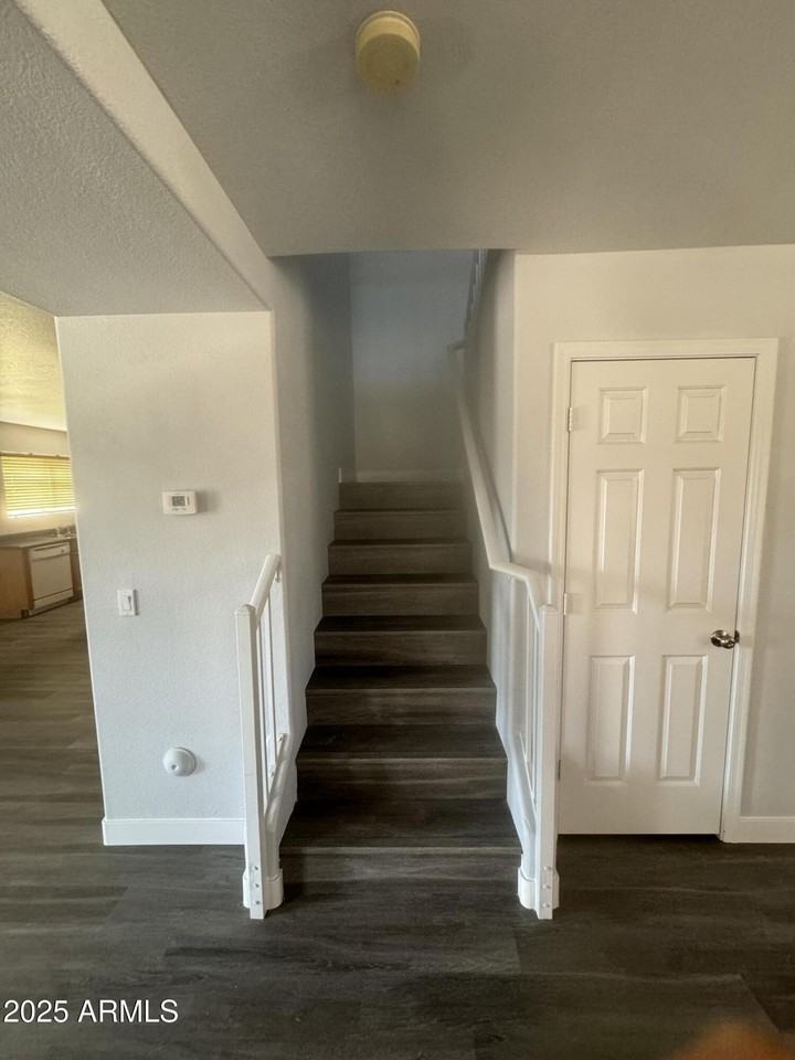 4808 S 25th Dr - Photo 3 of 24