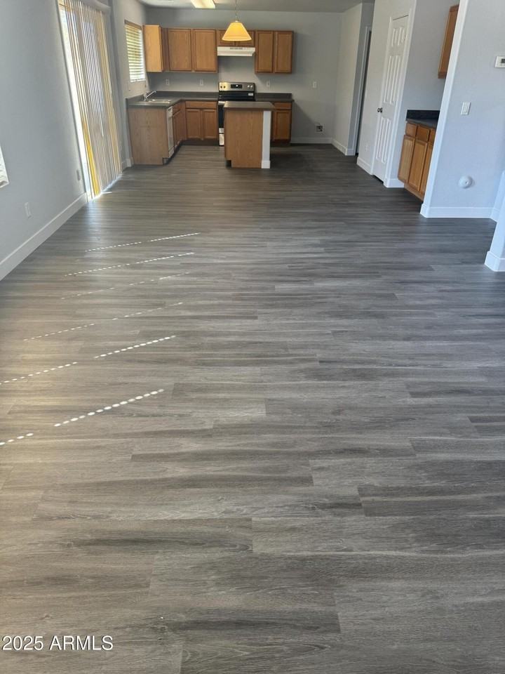 4808 S 25th Dr - Photo 4 of 24