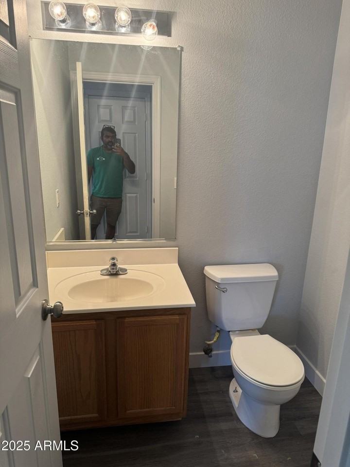 4808 S 25th Dr - Photo 7 of 24