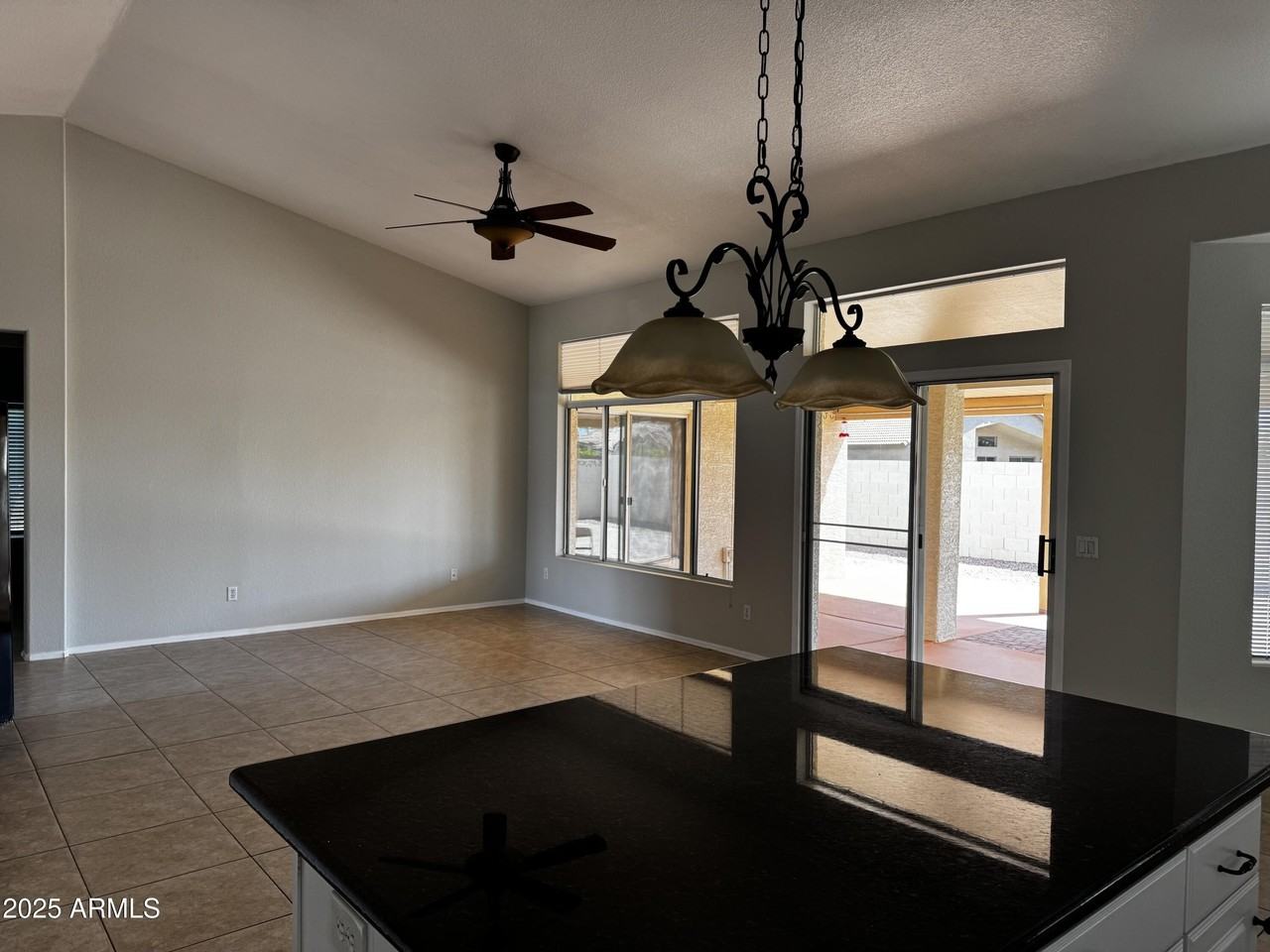 15121 West Fairmount Avenue - Photo 6 of 19