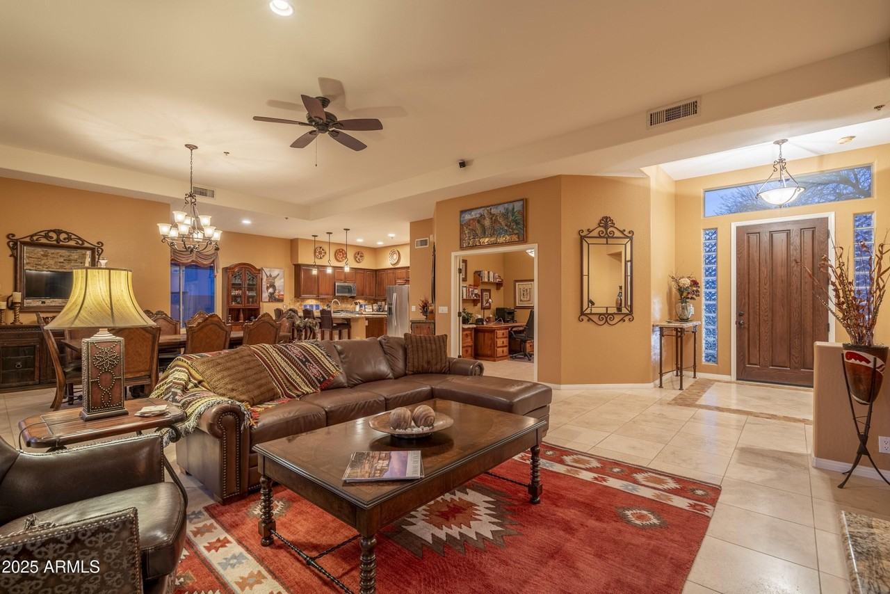 6183 E Evening Glow Dr - Photo 5 of 50