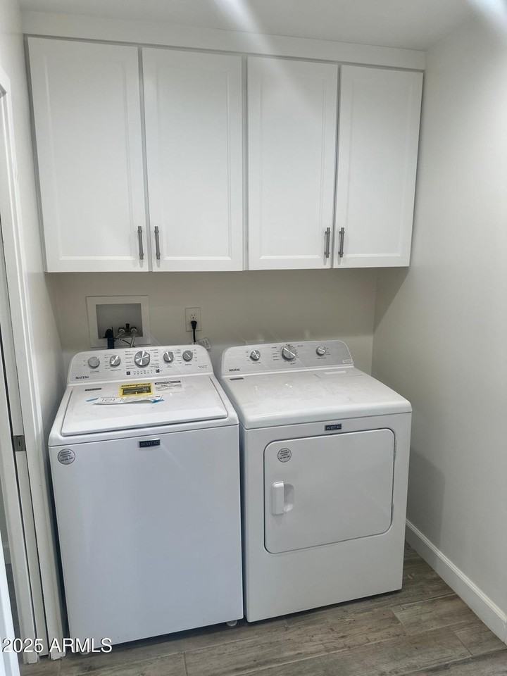 4311 W Sandra Cir - Photo 6 of 19