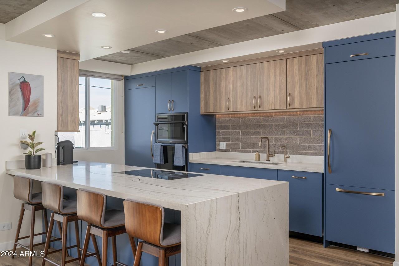 6932 East 3rd Street - Photo 6 of 18