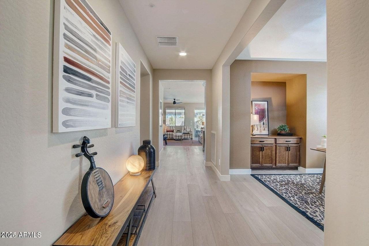 13294 West Palo Brea Lane - Photo 4 of 21