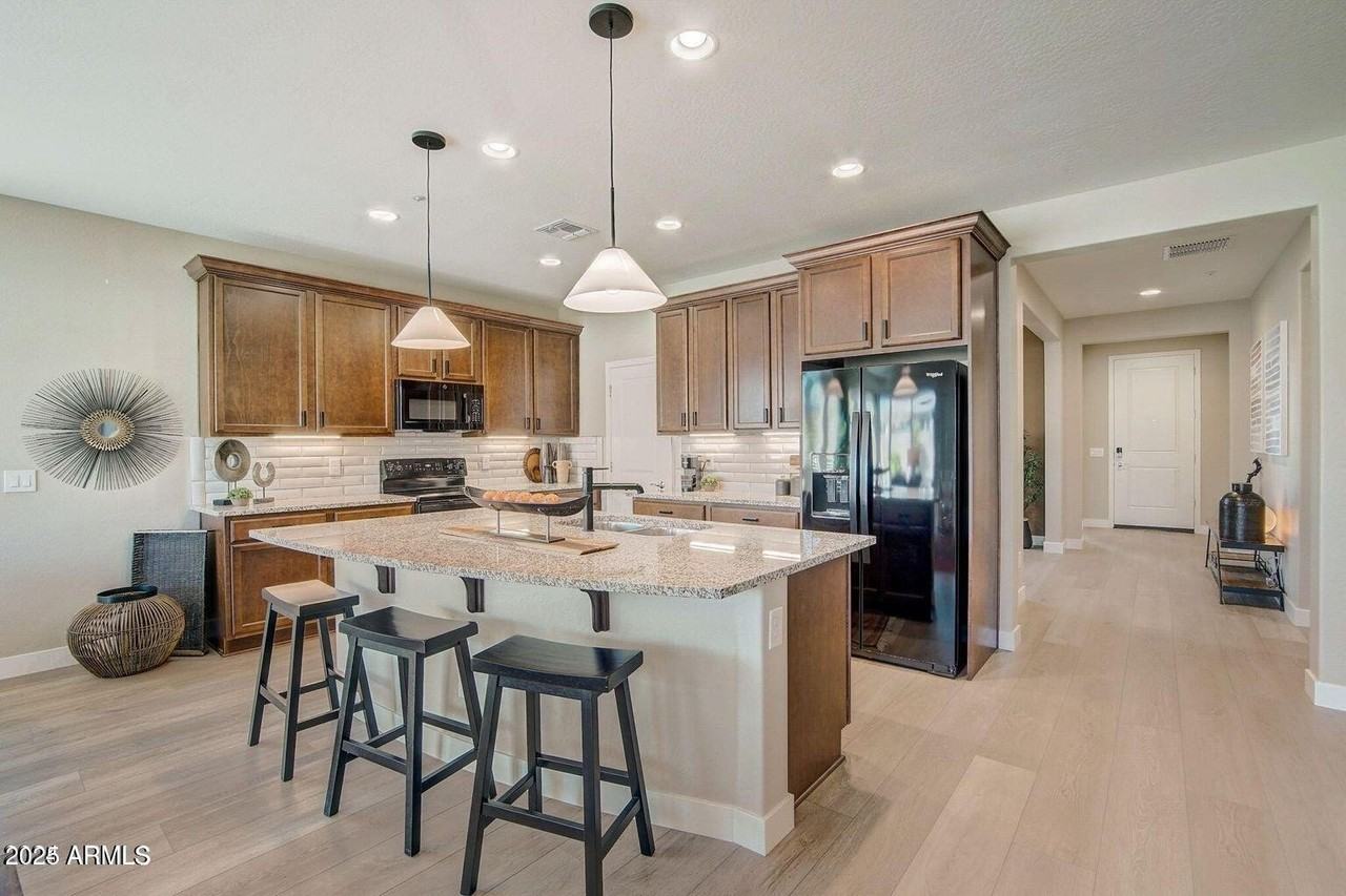 13294 West Palo Brea Lane - Photo 5 of 21