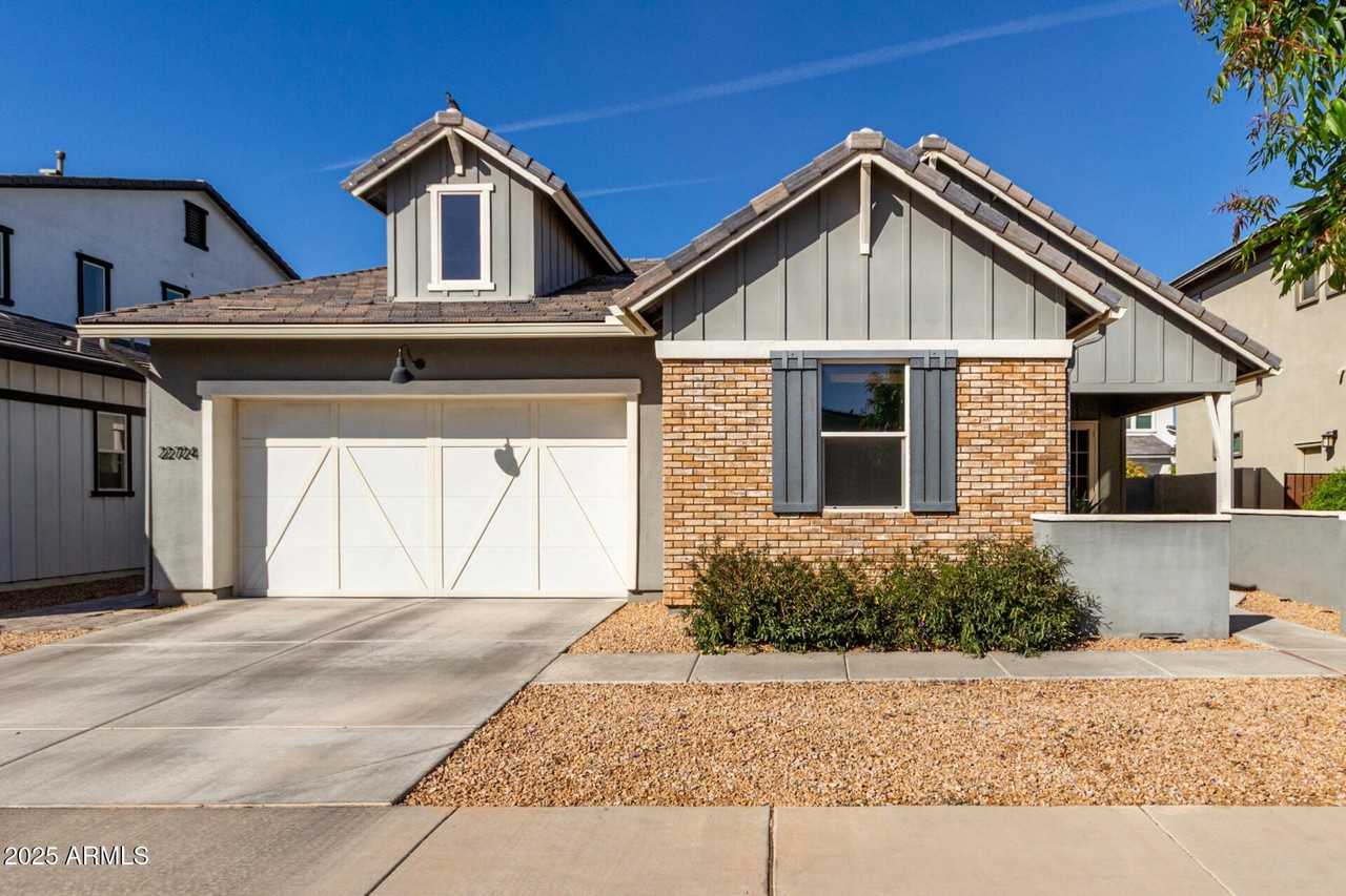 22724 E Poco Calle - Photo 2 of 50