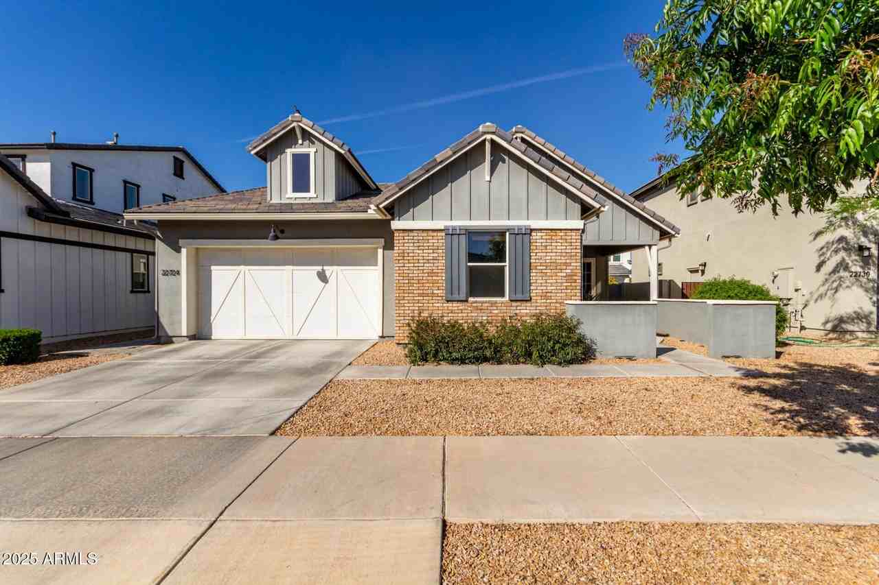 22724 E Poco Calle - Photo 3 of 50