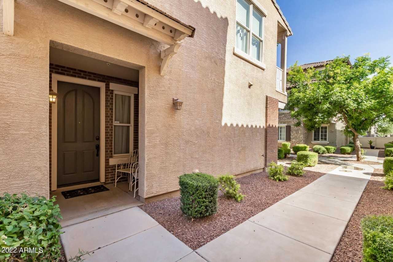 3647 Horace Drive - Photo 5 of 42