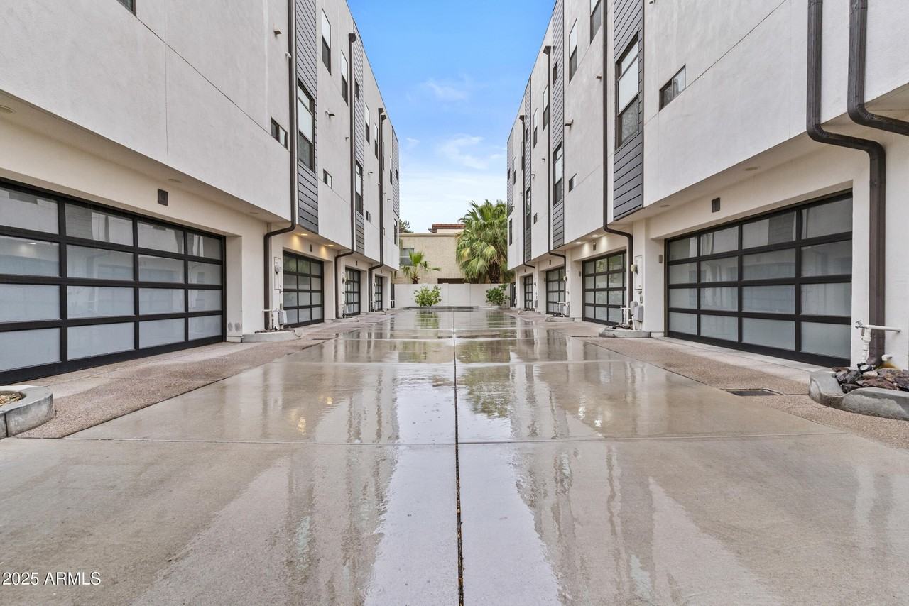 325 East Coronado Road #8 - Photo 2 of 34