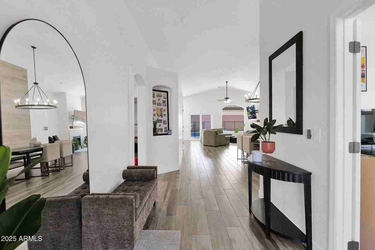 665 West Minton Drive - Photo 4 of 29