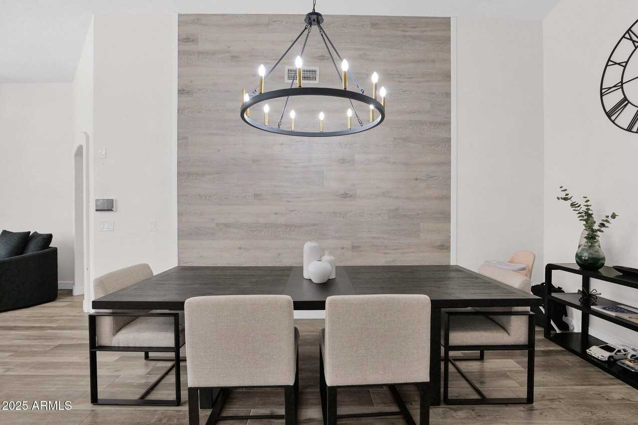 665 West Minton Drive - Photo 6 of 29