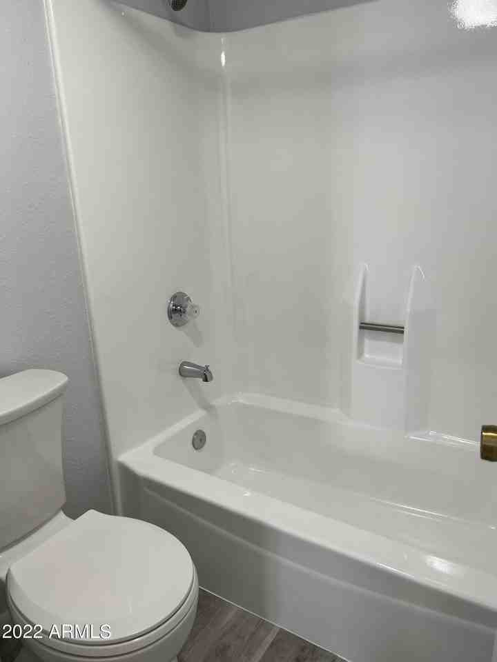 4444 E Paradise Village Pkwy N Unit 214 #214 - Photo 7 of 28