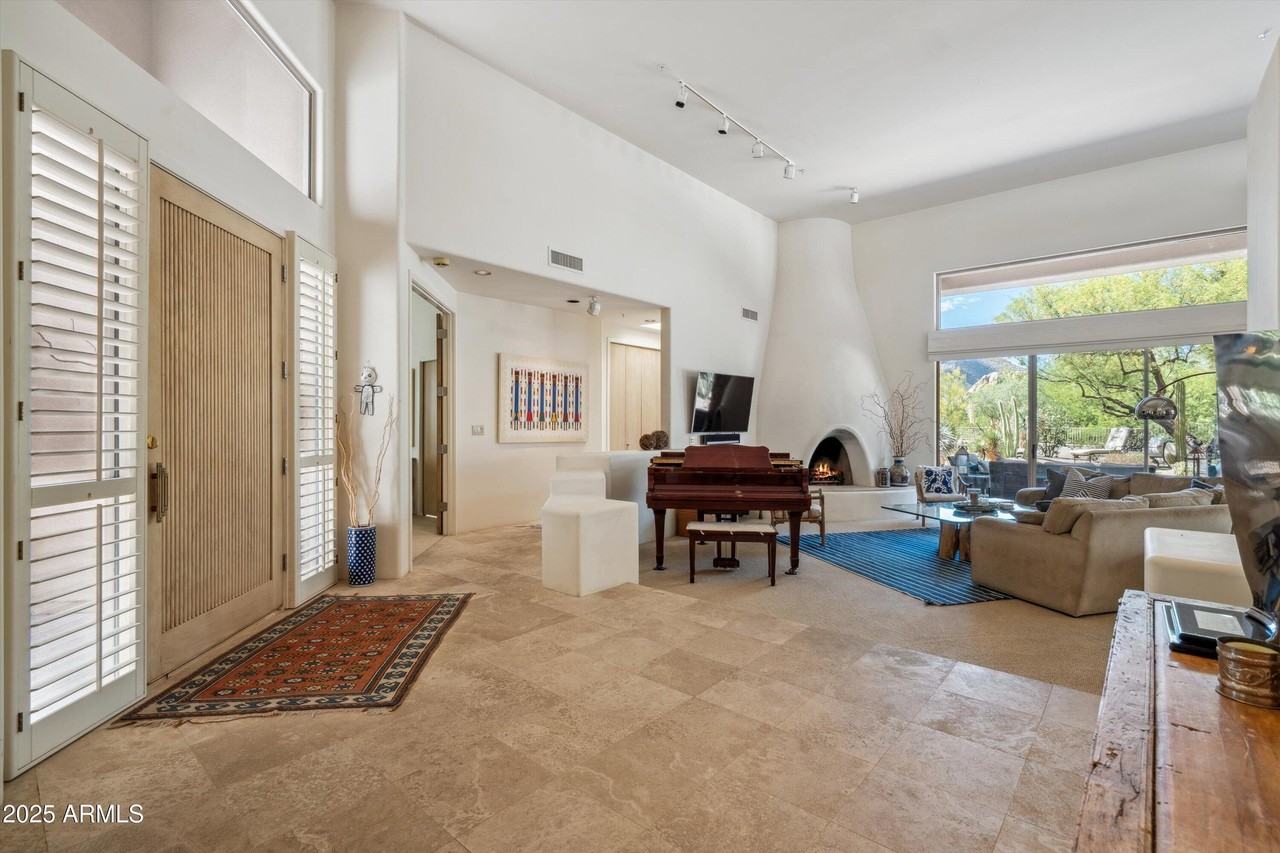 7466 High Point Drive - Photo 5 of 38